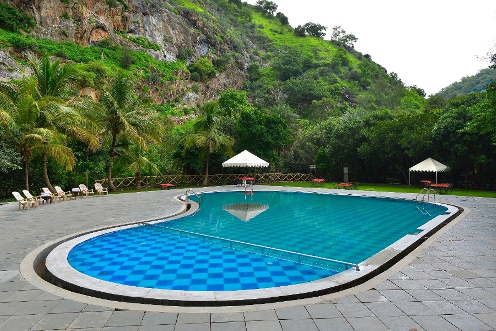 Aaram Bagh-A Luxury Resort In Udaipur gallery 3